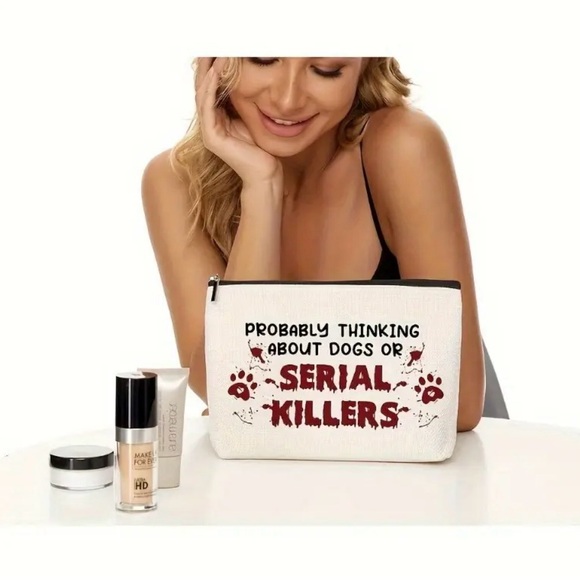 White and Red Graphic Pouch Cosmetic Bag, NEW - Picture 4 of 6